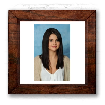 Selena Gomez 6x6