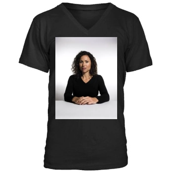 Minnie Driver Men's V-Neck T-Shirt