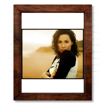 Minnie Driver 14x17