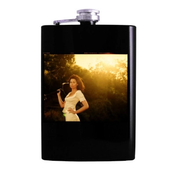 Minnie Driver Hip Flask