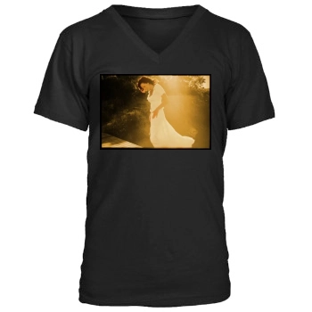 Minnie Driver Men's V-Neck T-Shirt