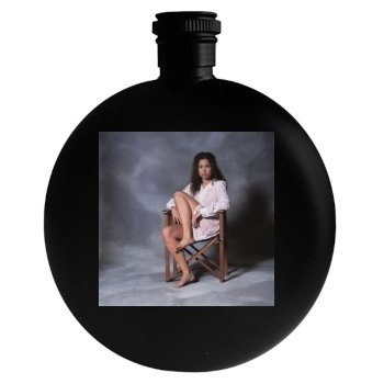 Minnie Driver Round Flask