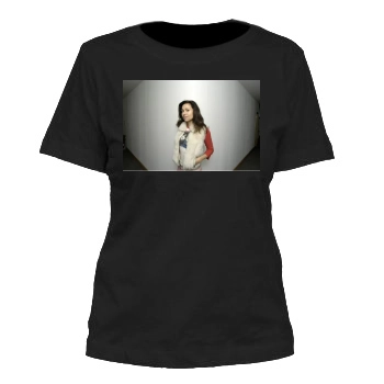 Minnie Driver Women's Cut T-Shirt