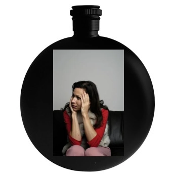 Minnie Driver Round Flask