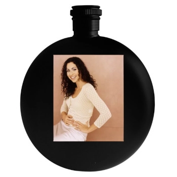 Minnie Driver Round Flask