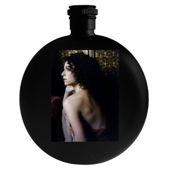 Minnie Driver Round Flask