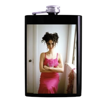 Minnie Driver Hip Flask