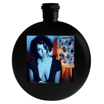 Minnie Driver Round Flask