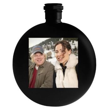 Minnie Driver Round Flask