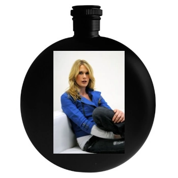 Stephanie March Round Flask