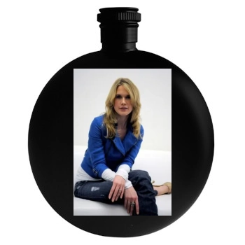 Stephanie March Round Flask