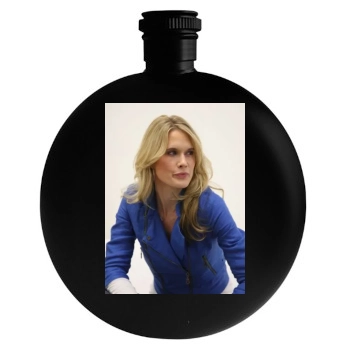 Stephanie March Round Flask