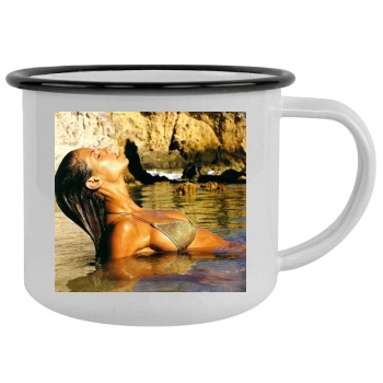 Heidi Klum Camping Mug