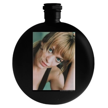 Heike Makatsch Round Flask