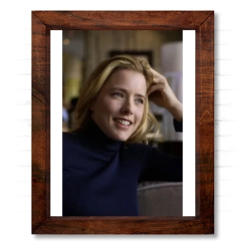 Tea Leoni 14x17