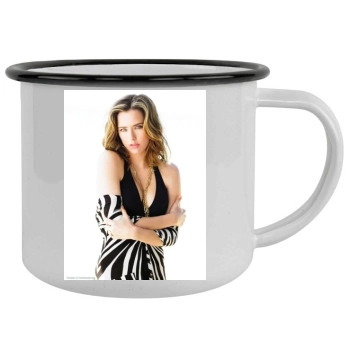 Tea Leoni Camping Mug