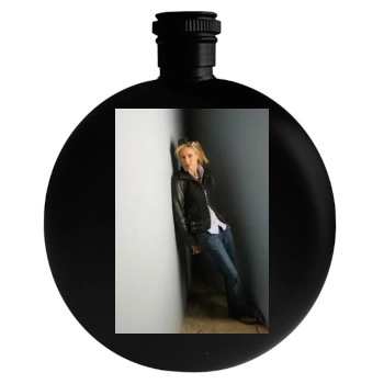 Tea Leoni Round Flask