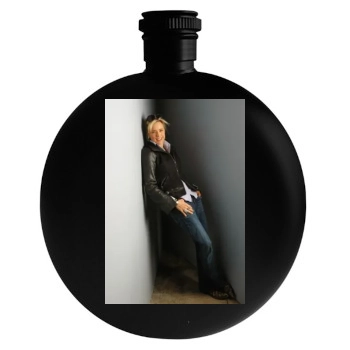 Tea Leoni Round Flask