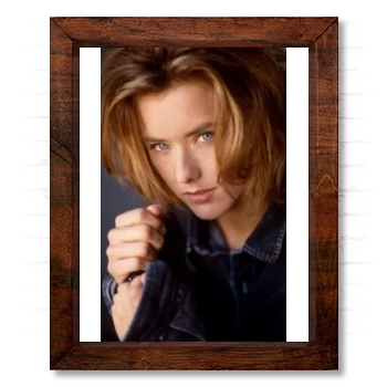 Tea Leoni 14x17