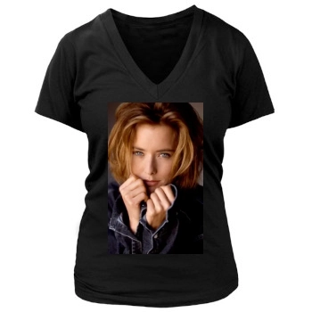 Tea Leoni Women's Deep V-Neck TShirt