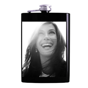 Teri Hatcher Hip Flask