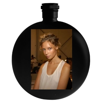 Tiiu Kuik Round Flask