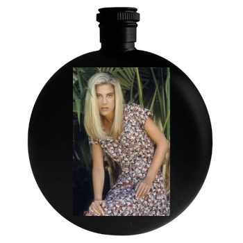 Tori Spelling Round Flask