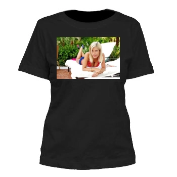 Tori Spelling Women's Cut T-Shirt