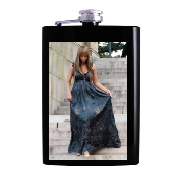 Tyra Banks Hip Flask