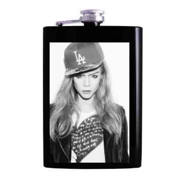 Tyra Banks Hip Flask