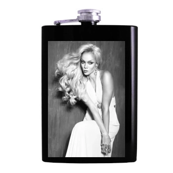 Tyra Banks Hip Flask