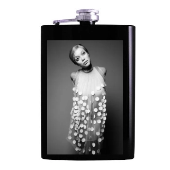 Tyra Banks Hip Flask