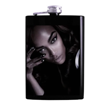 Tyra Banks Hip Flask