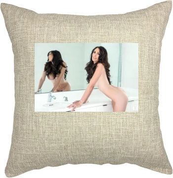 Holli Pockets Pillow