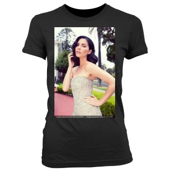 Olivia Munn Women's Junior Cut Crewneck T-Shirt