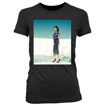 Olivia Munn Women's Junior Cut Crewneck T-Shirt