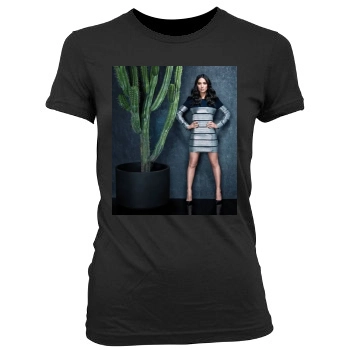 Olivia Munn Women's Junior Cut Crewneck T-Shirt