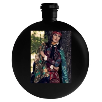 Hilary Rhoda Round Flask