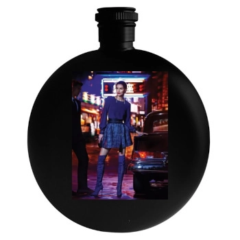 Hilary Rhoda Round Flask