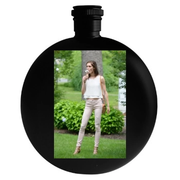 Hilary Rhoda Round Flask