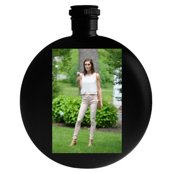 Hilary Rhoda Round Flask