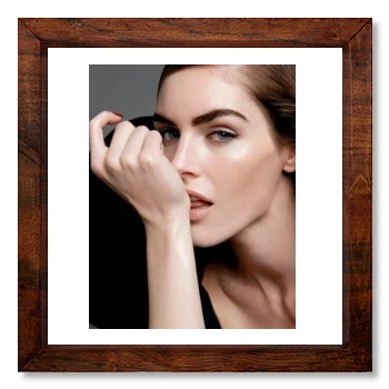 Hilary Rhoda 12x12