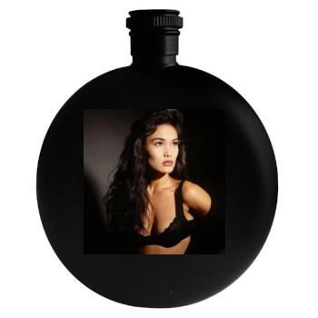 Tia Carrere Round Flask