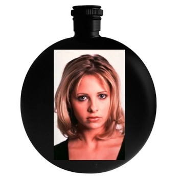 Sarah Michelle Gellar Round Flask