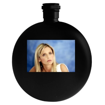 Sarah Michelle Gellar Round Flask