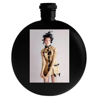 Sasha Pivovarova Round Flask