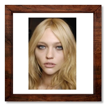 Sasha Pivovarova 12x12