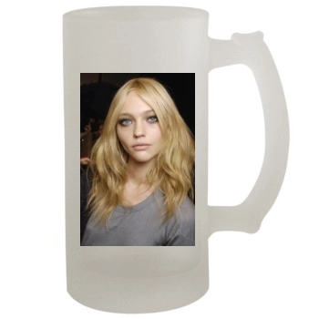 Sasha Pivovarova 16oz Frosted Beer Stein