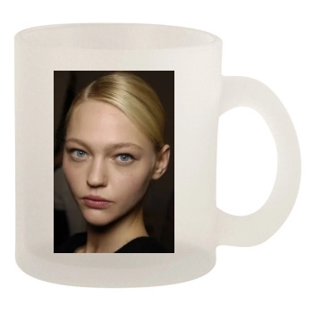 Sasha Pivovarova 10oz Frosted Mug