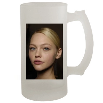 Sasha Pivovarova 16oz Frosted Beer Stein